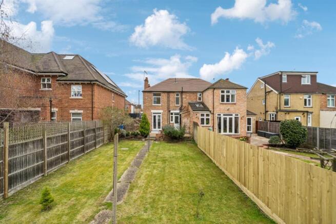 Forlease Road, Maidenhead photo 4