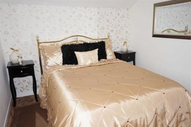 FRONT BEDROOM 1