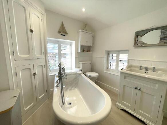 Bathroom Two.JPG