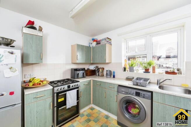 2 bed Semi-Detached Bungalow for sale Image 8