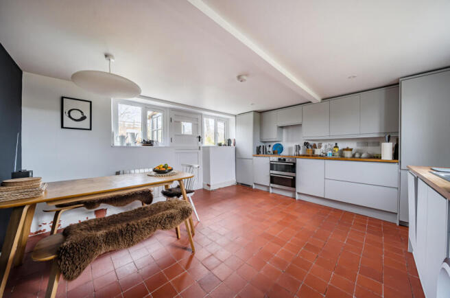 1406398-15-6994c1...