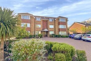 Flat 3, Charlotte House, Station Road, Littlehampton BN16 3AG