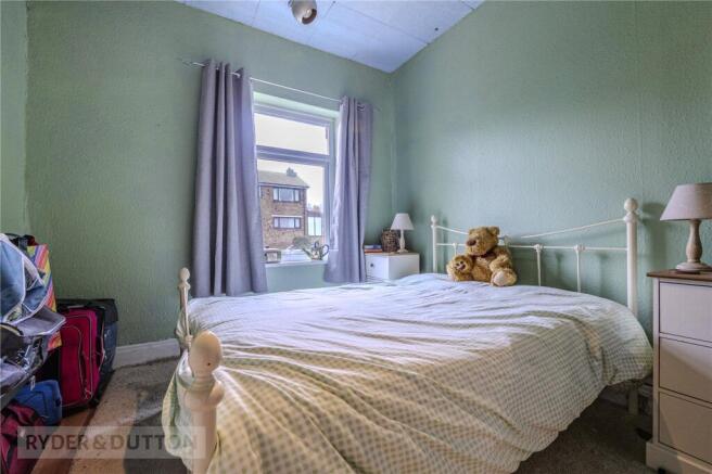 3 bed Semi-Detached for sale Image 8