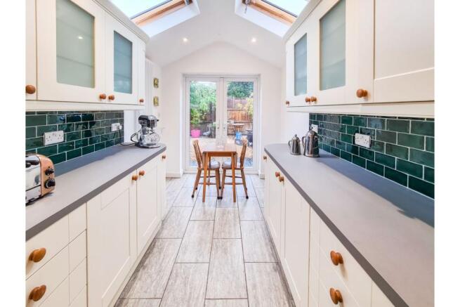 Kitchen/Breakfast