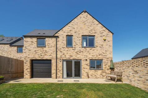 Langsett Grove, Harrogate, North Yorkshire, HG3