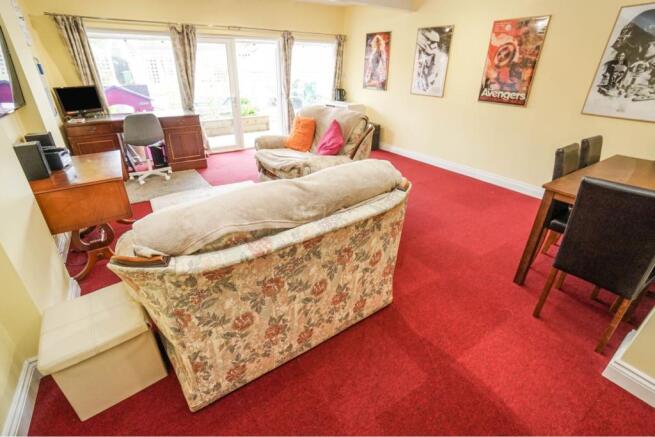 Office / Bed' Five