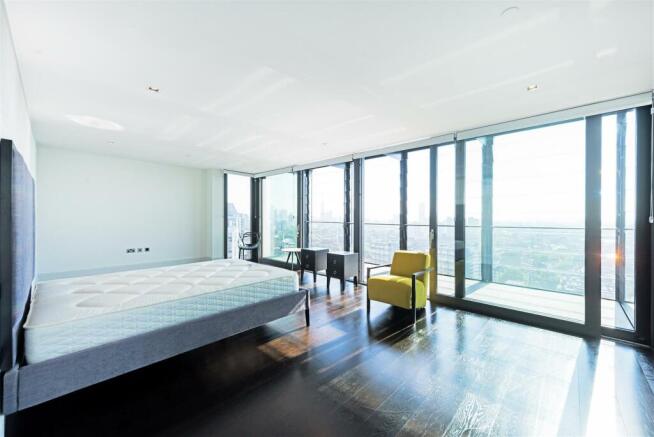 Bedroom (3).jpg