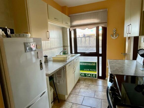 Kitchen.jpg