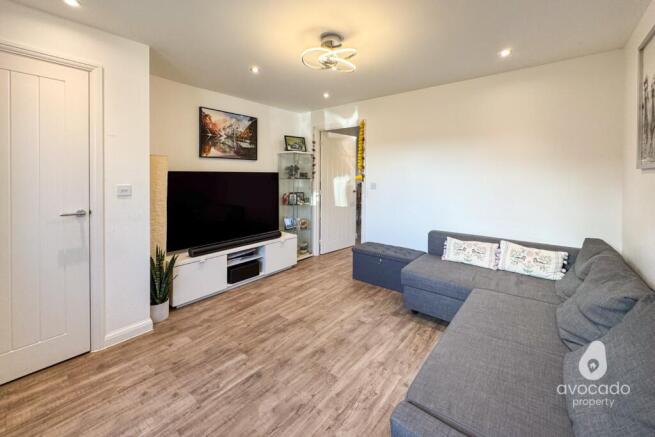 Denbigh Place, Shinfield Meadows, RG2 photo 3