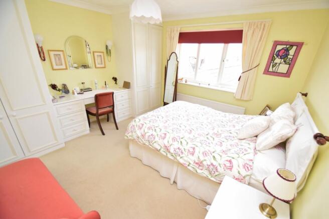 6 bedroom