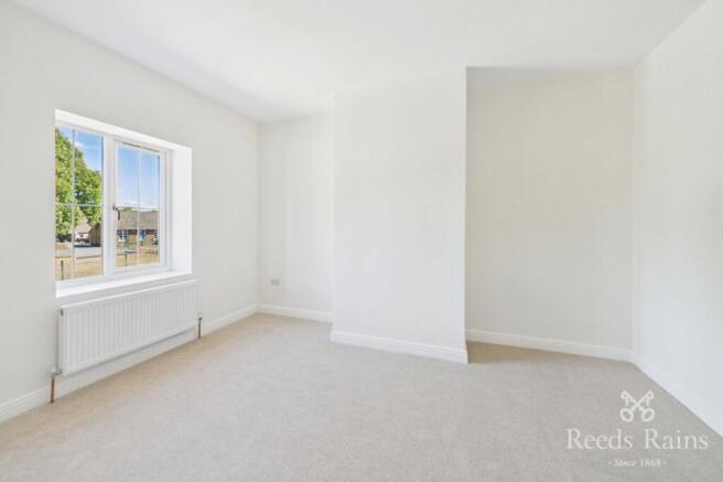 3 bed Terraced for sale Image 8