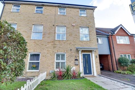 Hogarth Way, Rochford, Essex