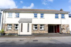 5, West End Flats, West End, Penzance TR20 9LN