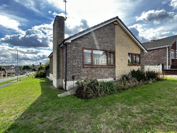 3 bed Detached Bungalow for sale Image 9