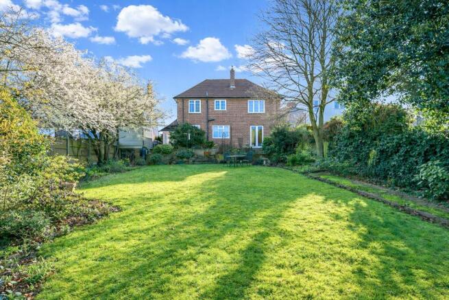 36 Benslow Rise_Externals-15.jpg