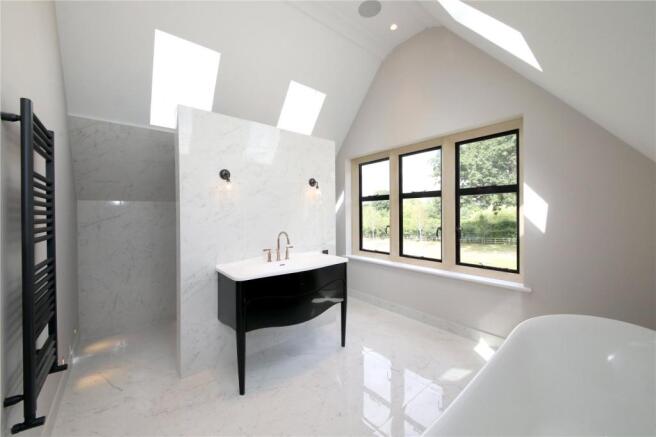 Master Ensuite