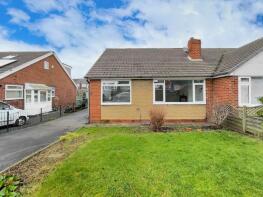 47, Hillhead Drive, Birstall, Batley WF17 0PA
