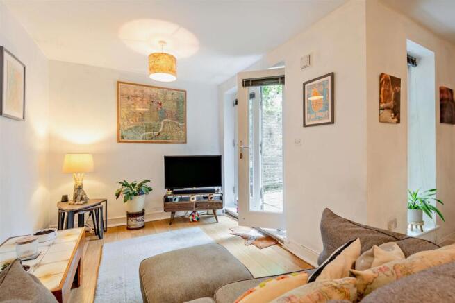 8697629-interior06-800.jpg