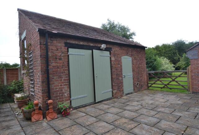 Coach House &