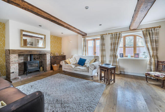 1384815-8-6925c10...