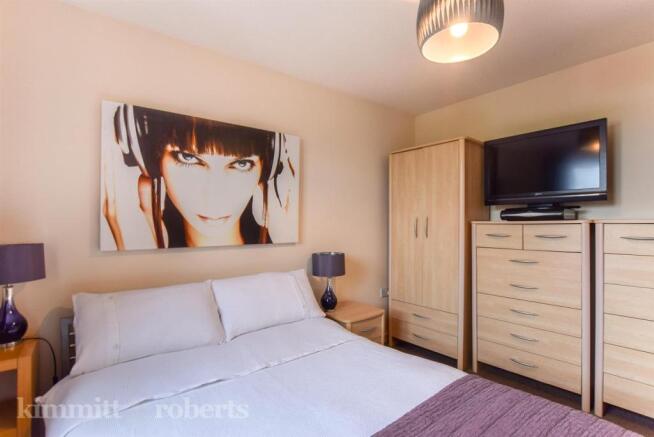 Bedroom 2.jpg
