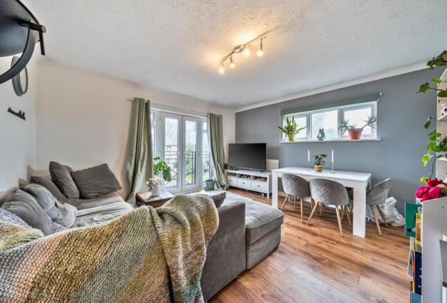 1439009-13-69ce30...