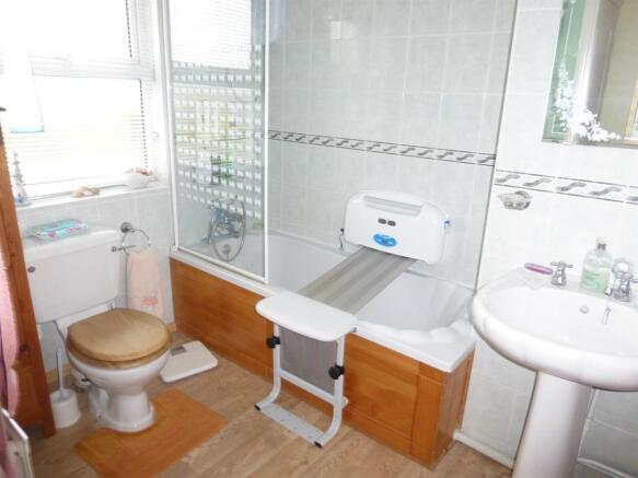 Photo 12