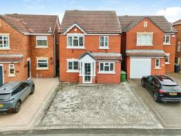 45, Wood Common Grange, Walsall WS3 5EZ