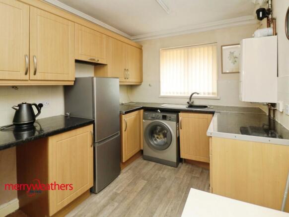 2 bed Detached Bungalow for sale Image 4