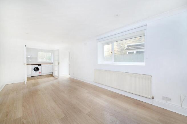 property in Stonhouse Street,
Clapham North, SW4