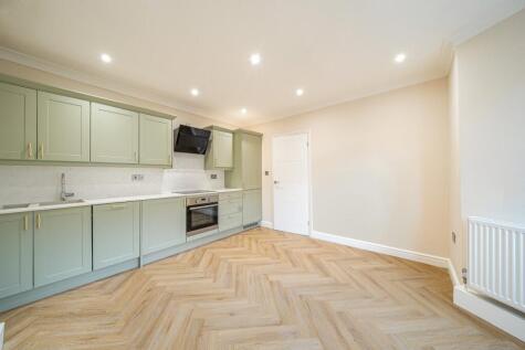 Mosslea Road, Penge, London, SE20