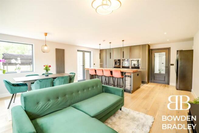 Kitchen/ Lounge/Dining Room