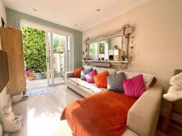 Flat 3, 17, Grand Avenue, Bournemouth BH6 3SY