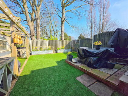 Edgehill Road, Staincross, Barnsley, S75 6NL