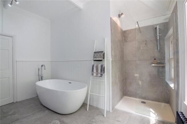 Bathroom 4 En Suite
