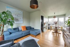 Flat 18, Panama House, Beaumont Square, London E1 4LZ