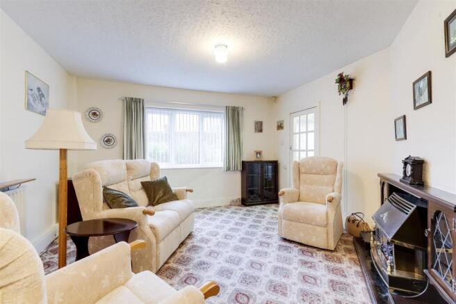 Seagrave Road, Nottingham, NG8 photo 4