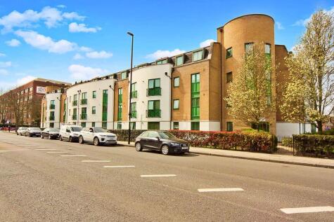 Greenford Road, Greenford