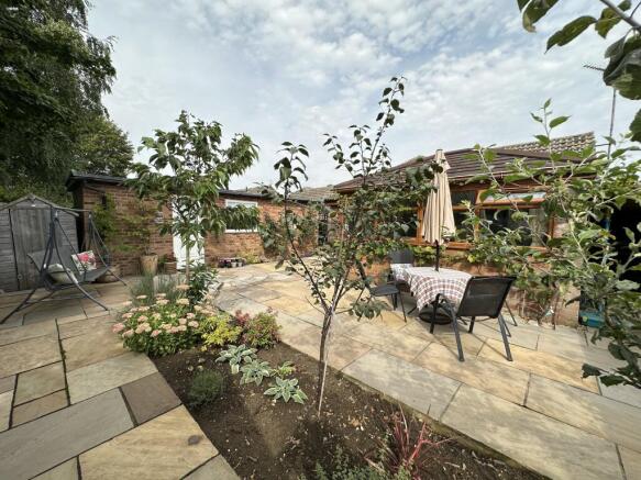 Garden 5.JPG