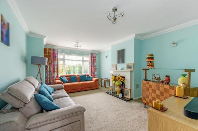 SITTING ROOM