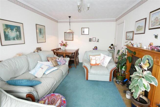 Lounge Dining Room