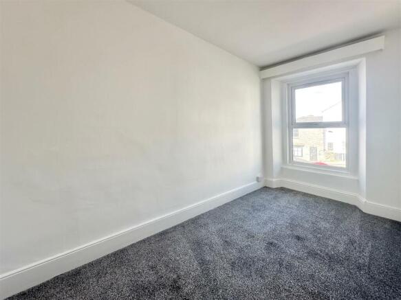 Bedroom 3.JPG
