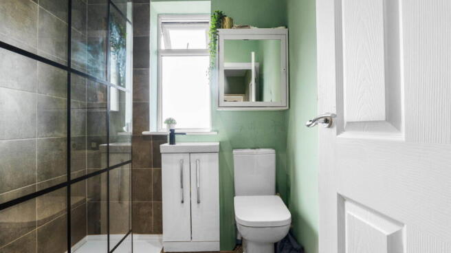 3 bed Semi-Detached for sale Image 12
