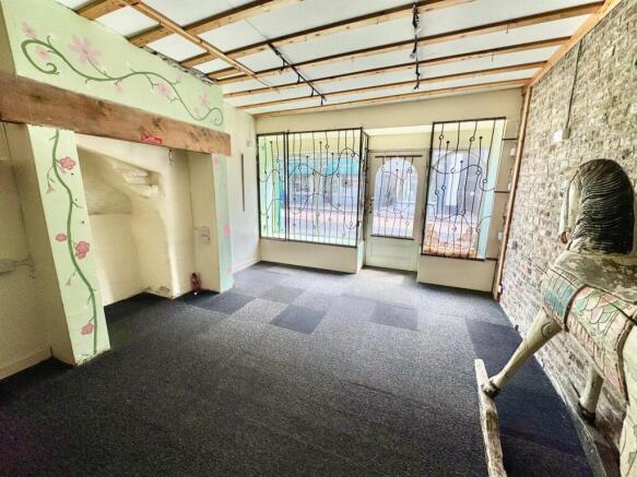 PHOTO-2025-06-17-05-36-15 (2).jpg