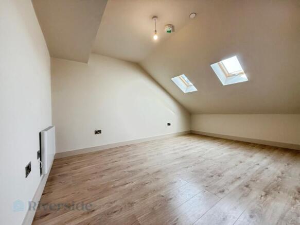 2 bed Apartment for sale Image 6