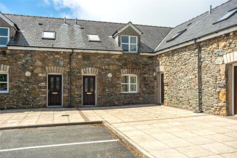 Llangefni, Isle of Anglesey, LL77