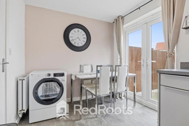 3 bed Terraced for sale Image 10
