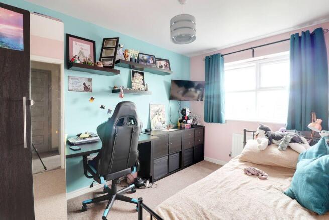 Bedroom 2 (Double)