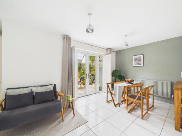 4 bed Detached for sale Image 7