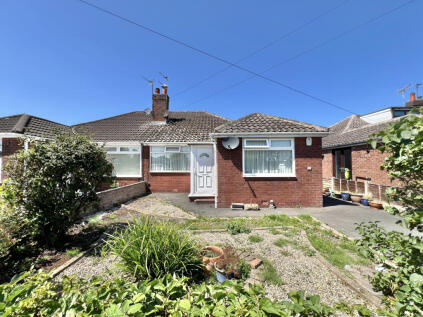 Pinewood Avenue, Thornton, FY5